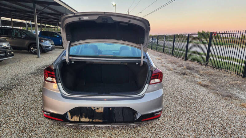 2020 Hyundai Elantra