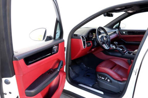 2020 Porsche Cayenne