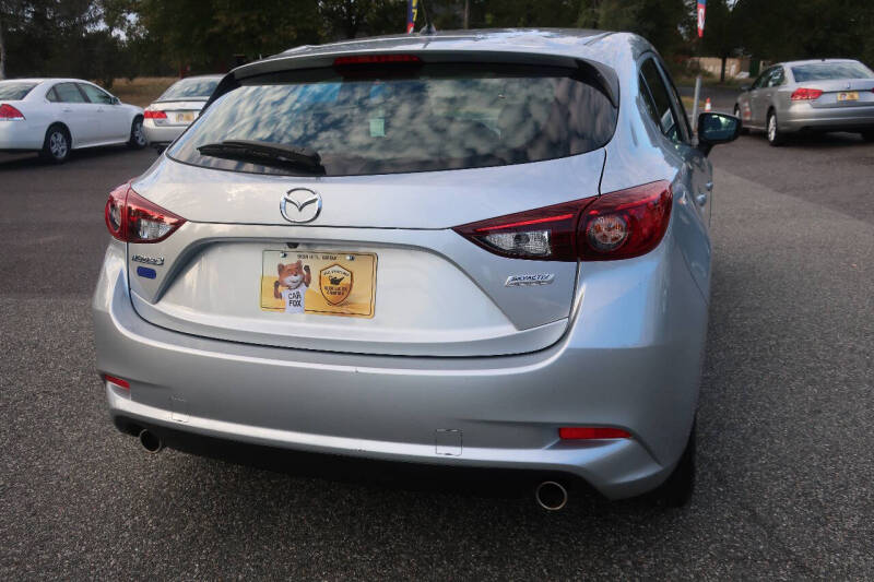 2018 Mazda MAZDA3 Sport