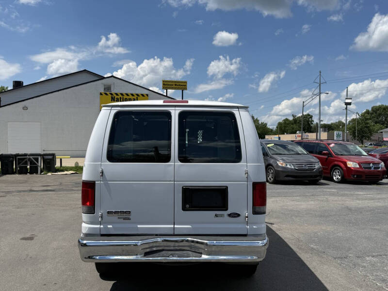 2014 Ford E-Series E-250