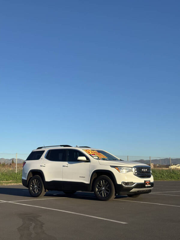 2018 GMC Acadia SLT-1's photo