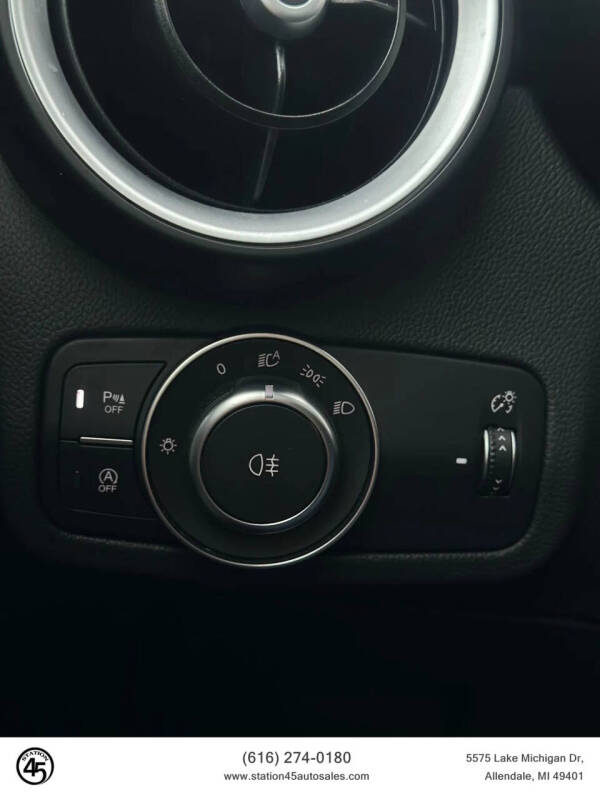 2023 Alfa Romeo Stelvio