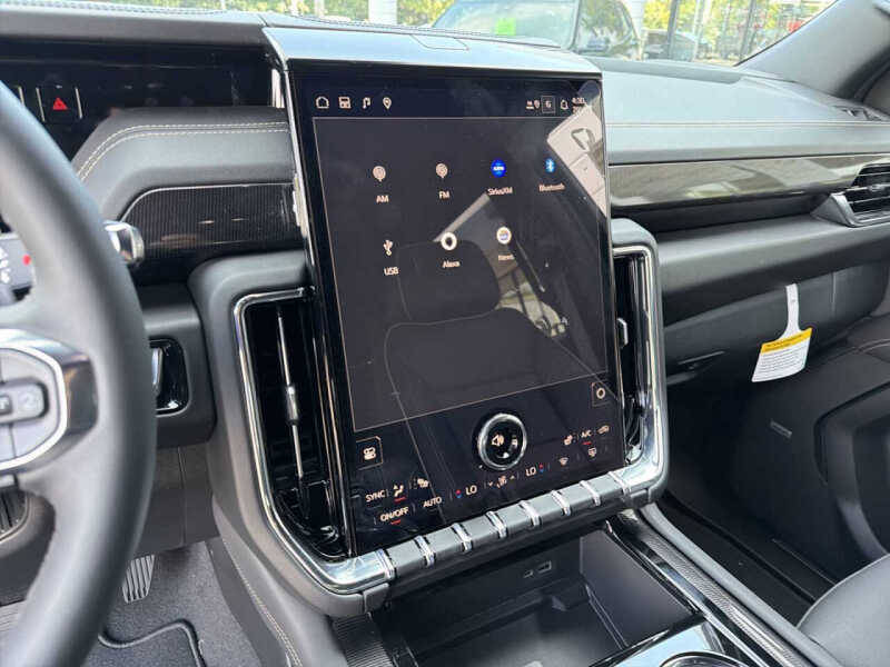 2025 GMC Yukon XL Elevation