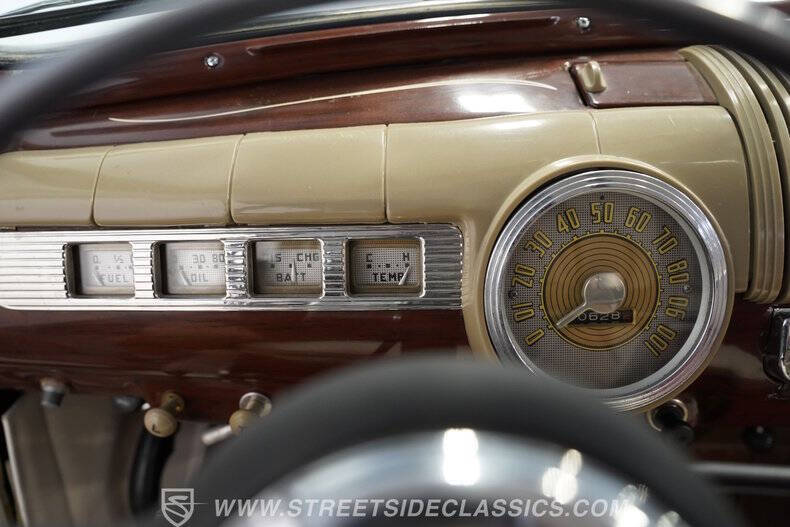 1948 Ford Deluxe