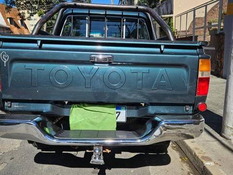 1995 Toyota Hilux