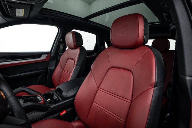 2026 Porsche Cayenne
