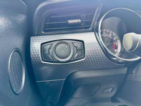 2017 Ford Mustang EcoBoost Premium