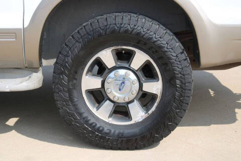 2005 Ford Excursion Eddie Bauer