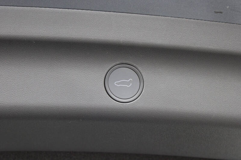 2021 Tesla Model Y Standard Range