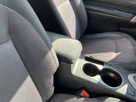 2013 Nissan Rogue SV