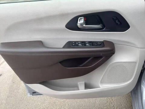 2020 Chrysler Pacifica Touring L Plus