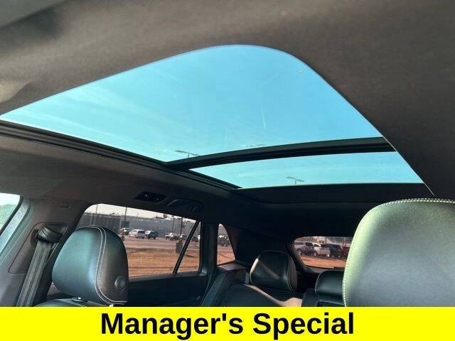 2022 Volkswagen Atlas Cross Sport SE 4Motion