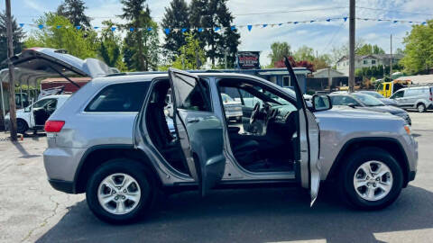 2016 Jeep Grand Cherokee Laredo E