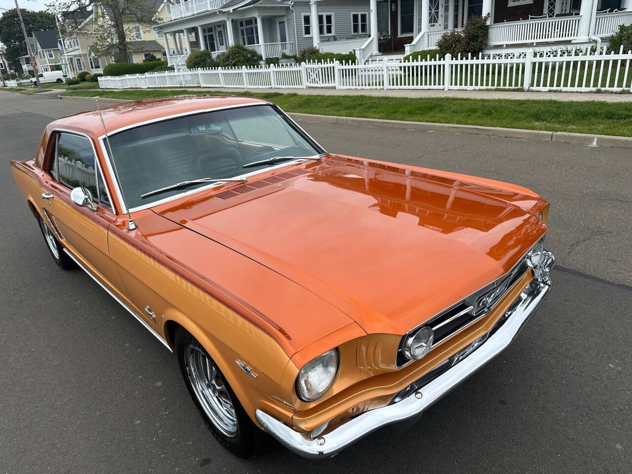 1965 Ford Mustang 5