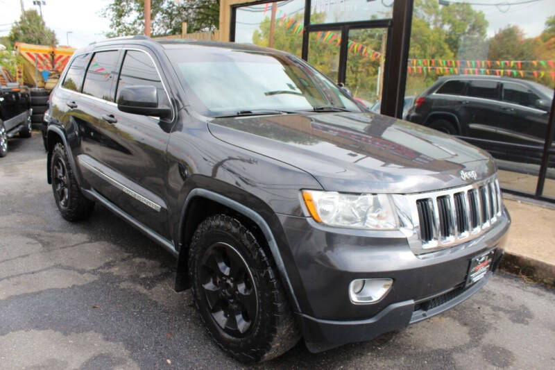 2011 Jeep Grand Cherokee for sale at Xclusive Auto LLC in Hanover MD