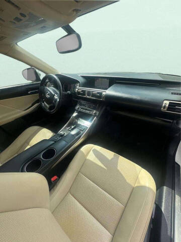 2015 Lexus IS 250
