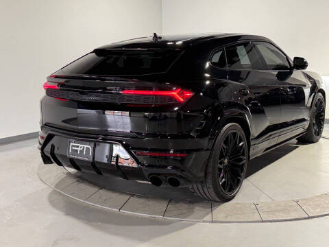 2025 Lamborghini Urus SE