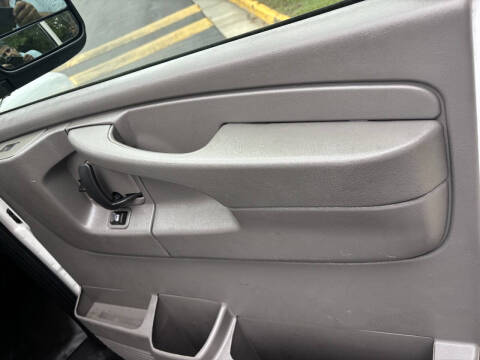 2015 GMC Savana 2500