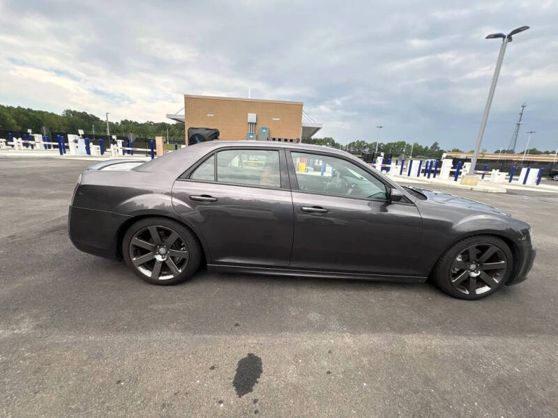 2014 Chrysler 300 SRT8