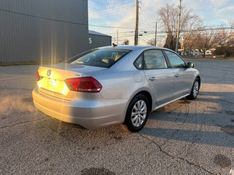2015 Volkswagen Passat 1.8T Wolfsburg Edition