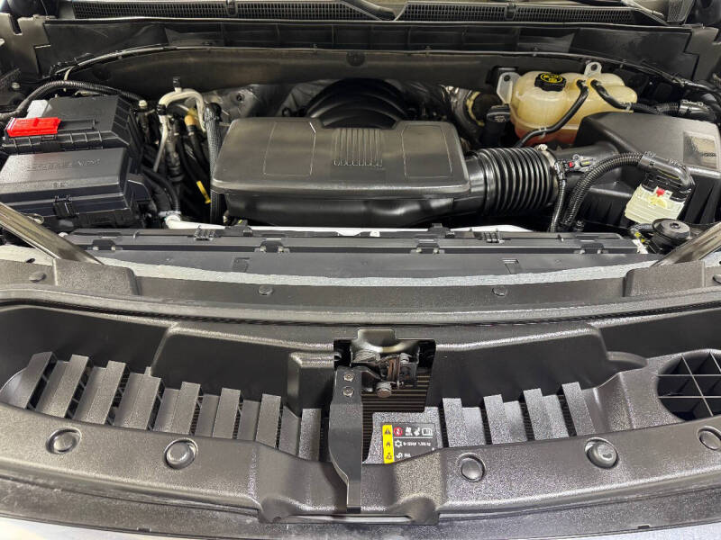 2023 GMC Yukon XL AT4