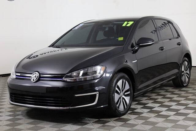 2017 Volkswagen e-Golf SE