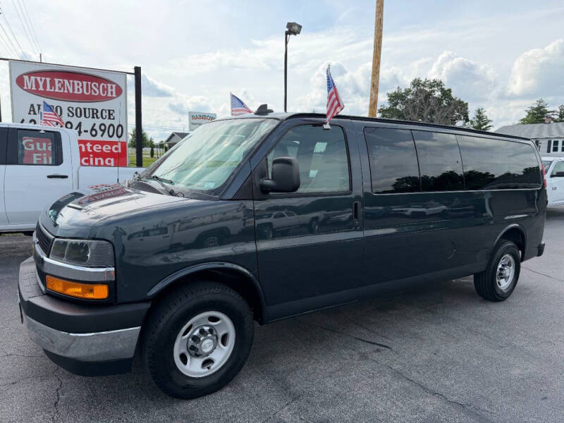 2017 Chevrolet Express LT 3500