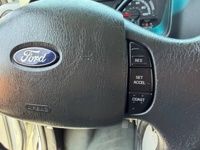2009 Ford E-Series