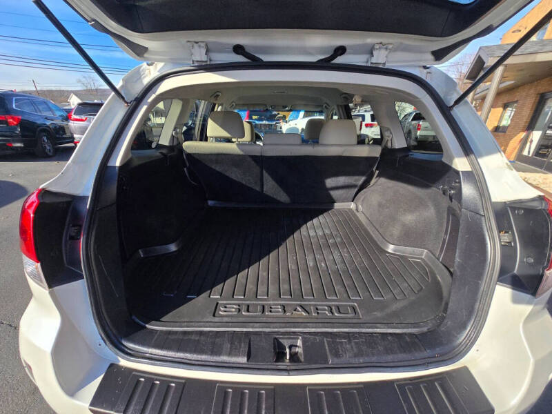 2011 Subaru Outback 2.5i Premium