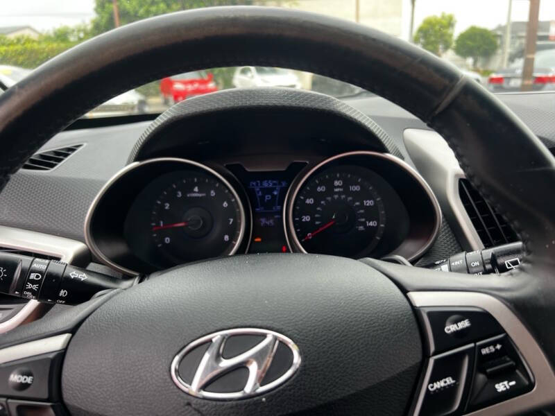 2017 Hyundai Veloster