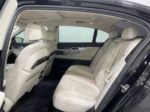 2018 BMW 7 Series 750i