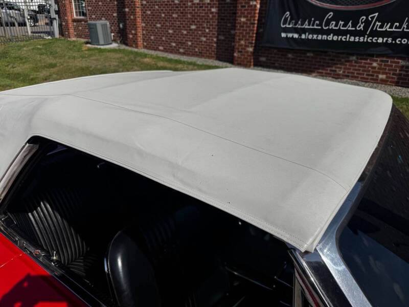 1964 Ford Thunderbird