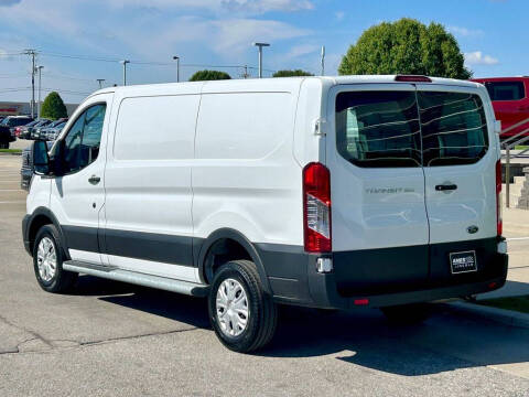 2025 Ford Transit