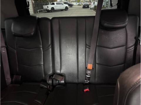 2015 Cadillac Escalade Luxury