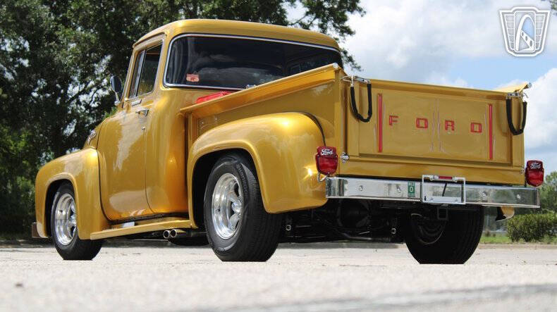 1956 Ford F-100