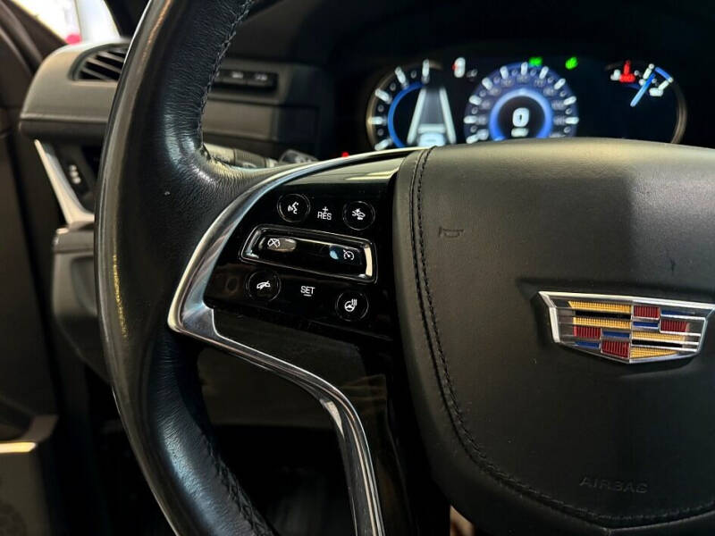 2019 Cadillac Escalade Platinum