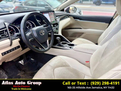 2023 Toyota Camry Hybrid XLE