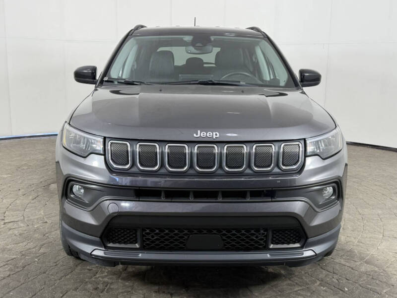 2022 Jeep Compass Latitude Lux