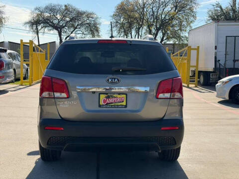 2012 Kia Sorento LX