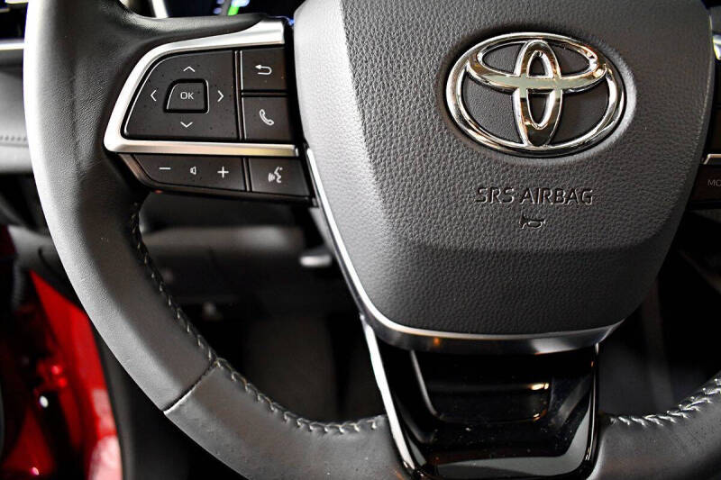 2020 Toyota Highlander Hybrid XLE