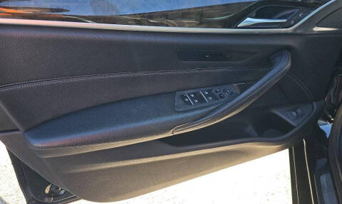 2018 BMW 5 Series 530i