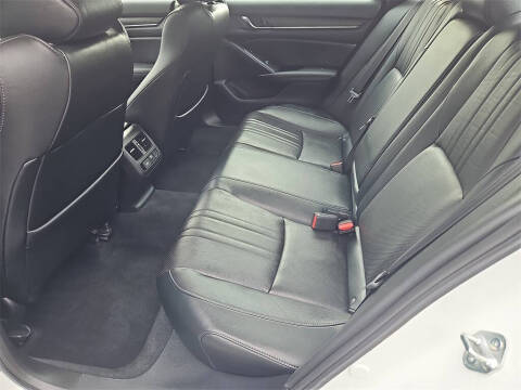 2022 Honda Accord Hybrid Touring