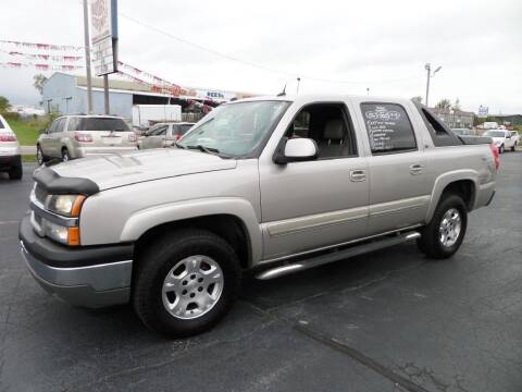 2005 Chevrolet Avalanche for sale at Budget Corner in Fort Wayne IN