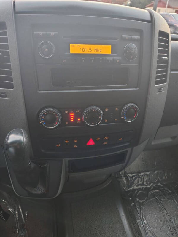 2011 Mercedes-Benz Sprinter 2500