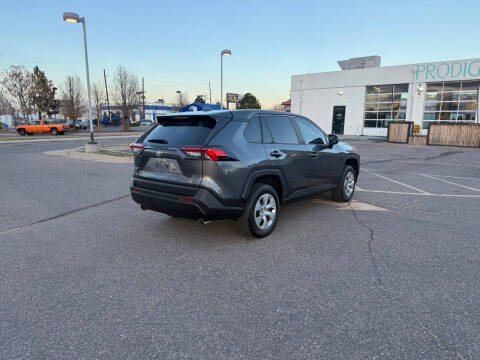 2023 Toyota RAV4 LE