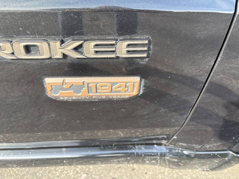 2016 Jeep Grand Cherokee Limited 75th Anniversary