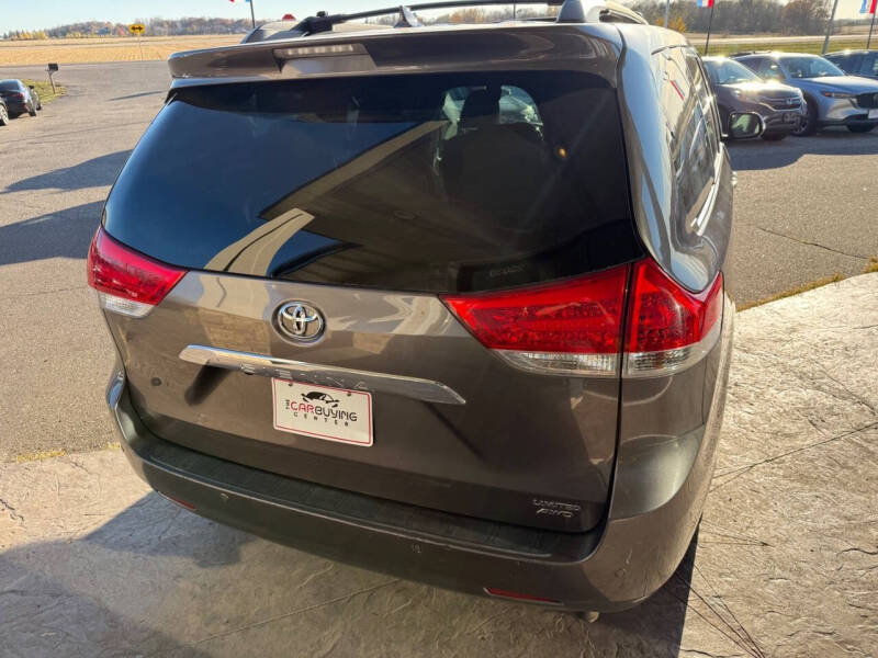 2014 Toyota Sienna Limited 7-Passenger