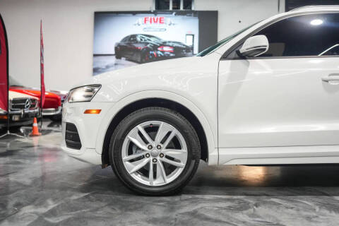 2017 Audi Q3 2.0T Premium