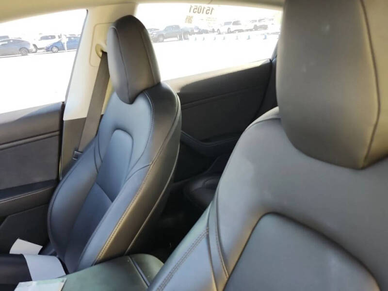 2019 Tesla Model 3 Standard Range Plus