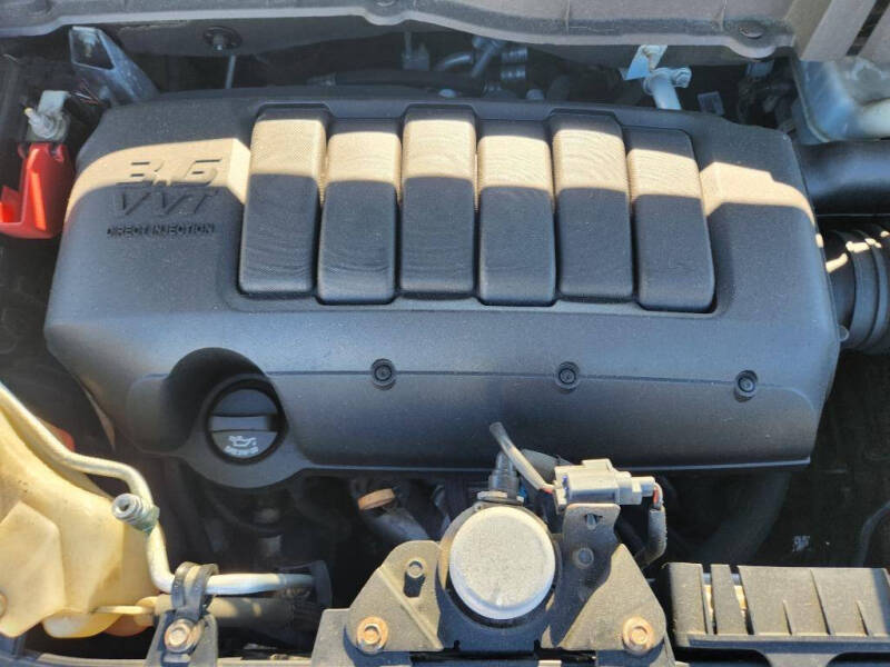 2011 Chevrolet Traverse LT